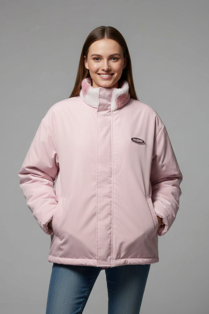 Cappotto Reversibile da Donna con Motivo a Cuori e Cappuccio